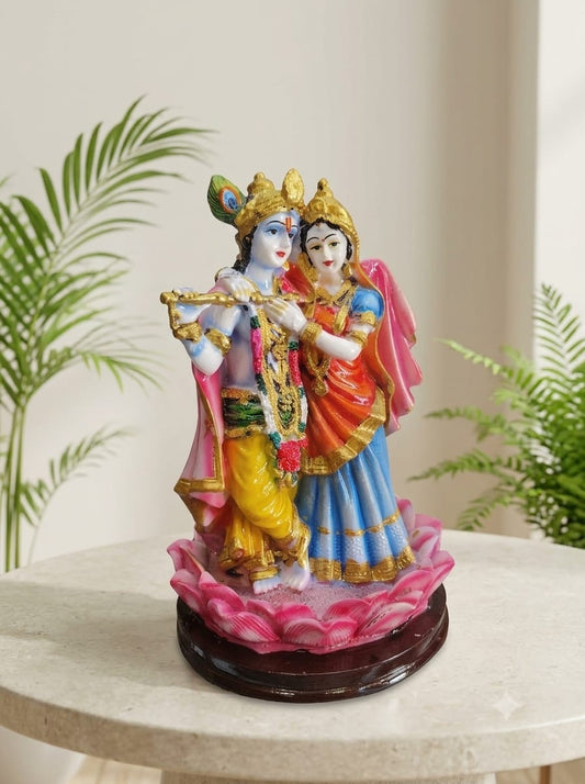 Radha krishna statue